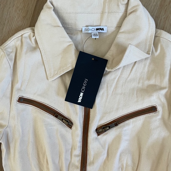 NWT fashion nova cream jumpsuit - Picture 3 of 6